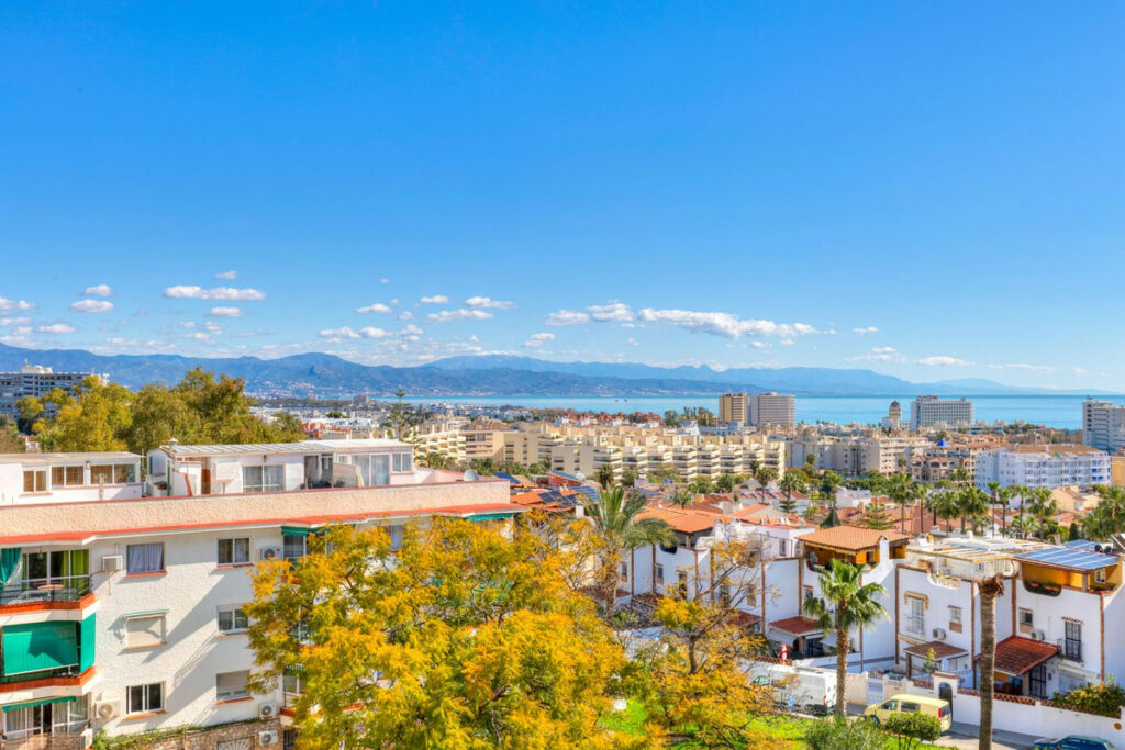 Middle Floor Apartment Torremolinos Málaga - image 18