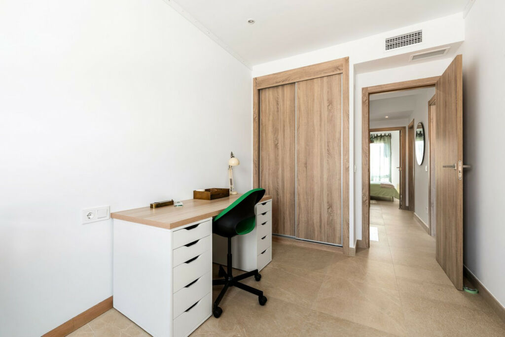 Townhouse Estepona Málaga - image 18