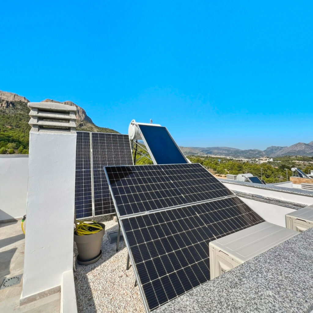 Detached Villa Polop Alicante - image 18