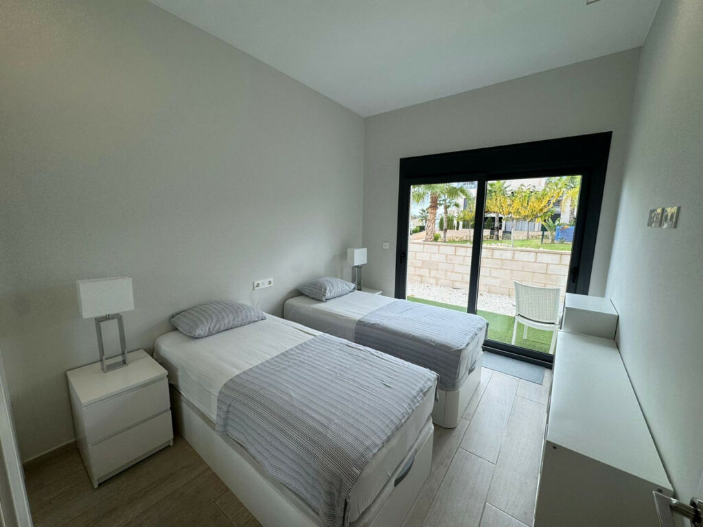 Bungalow Finestrat Alicante - image 18