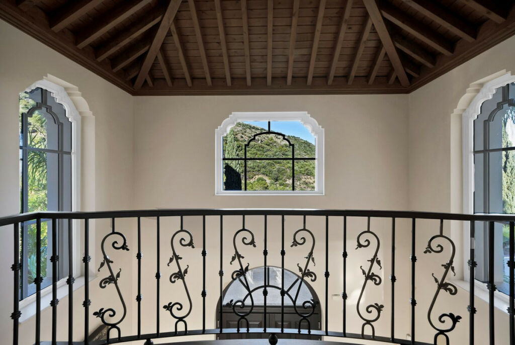 Detached Villa Benahavís Málaga - image 18