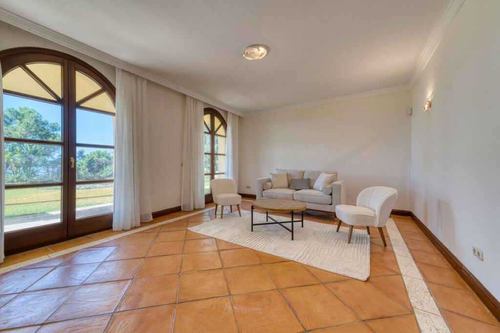 Detached Villa La Zagaleta Málaga - image 18