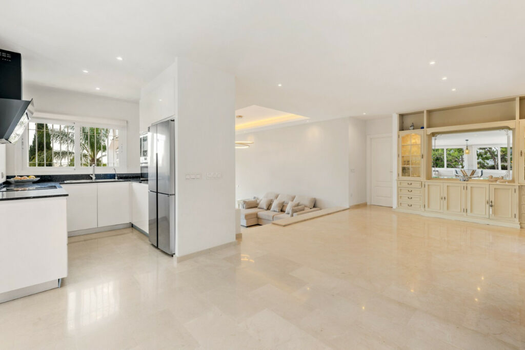 Detached Villa Mijas Golf Málaga - image 15
