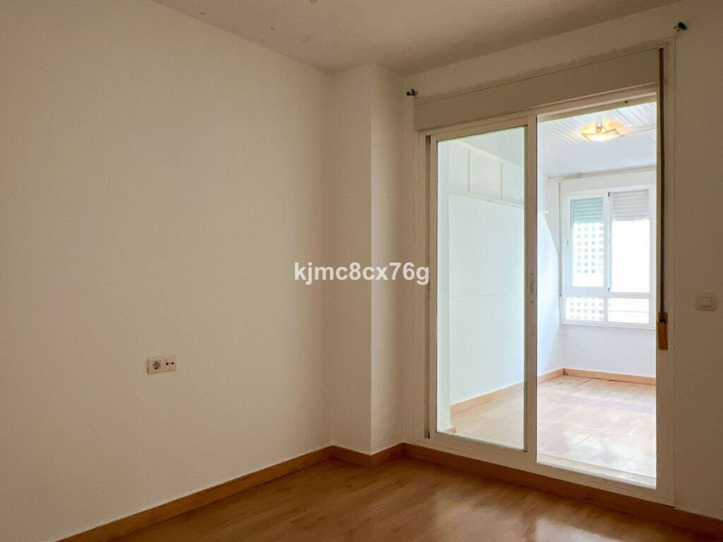 Ground Floor Apartment Calahonda Málaga - image 18