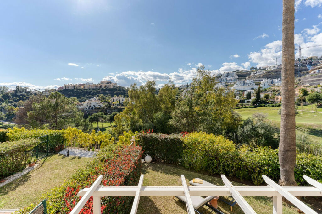 Semi-Detached House La Quinta Málaga - image 18