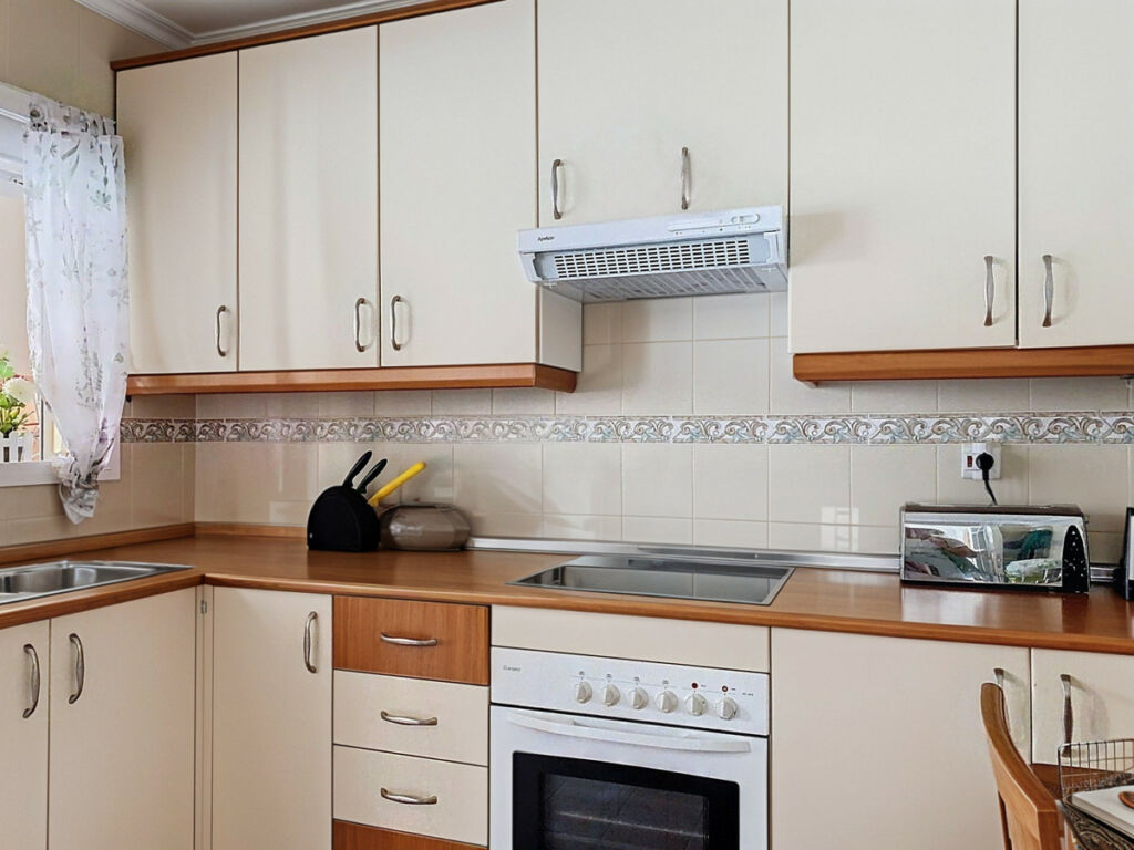 Townhouse Estepona Málaga - image 17