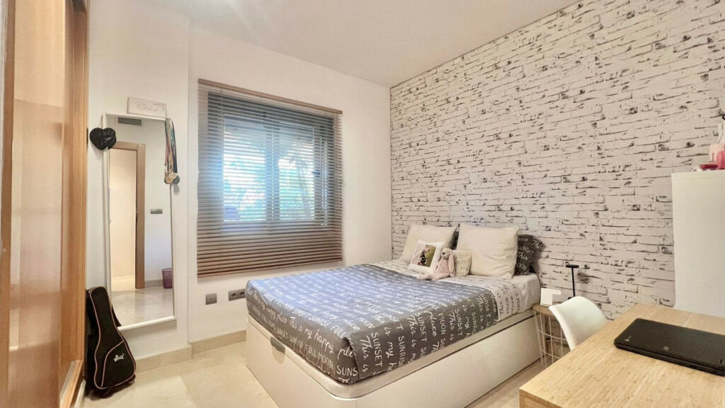 Ground Floor Apartment New Golden Mile Málaga - image 18