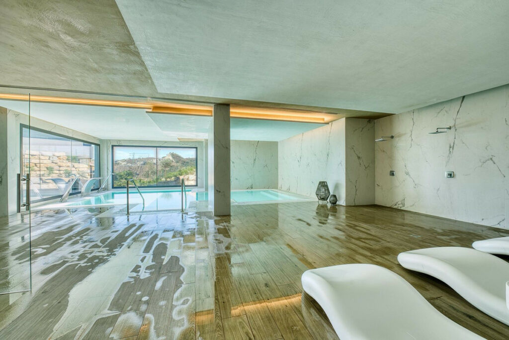 Penthouse Duplex Selwo Málaga - image 18