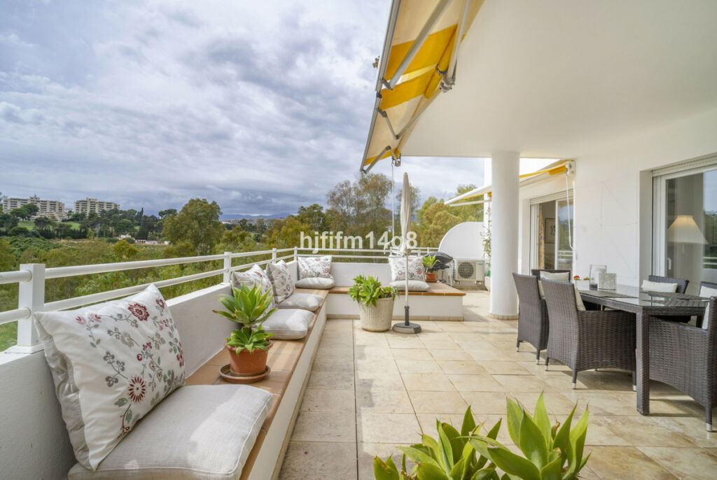 Middle Floor Apartment Guadalmina Alta Málaga - image 18