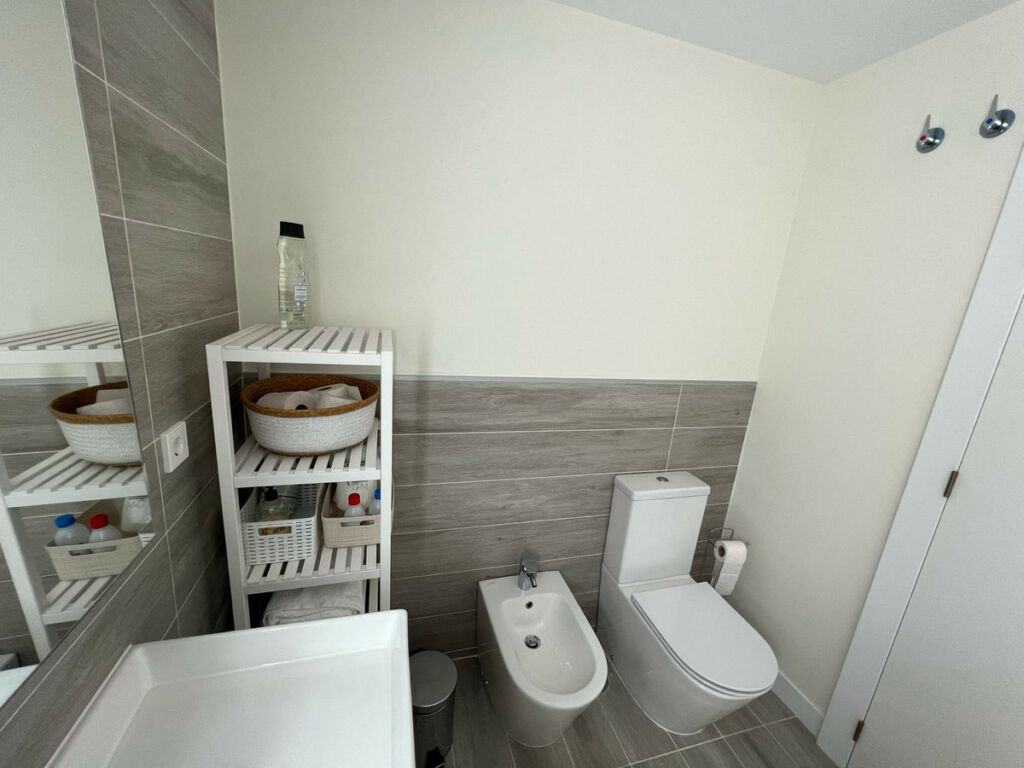 Middle Floor Apartment New Golden Mile Málaga - image 18