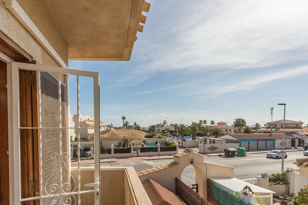 Semi-Detached House Playa Flamenca Alicante - image 18
