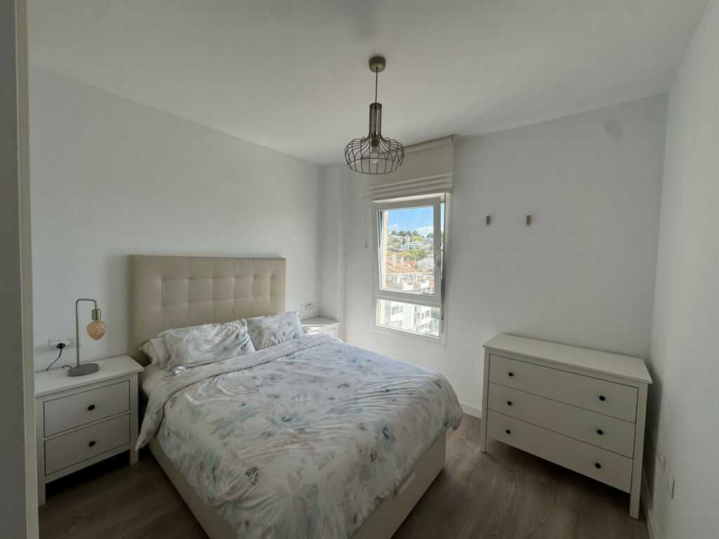 Middle Floor Apartment Nueva Andalucía Málaga - image 18