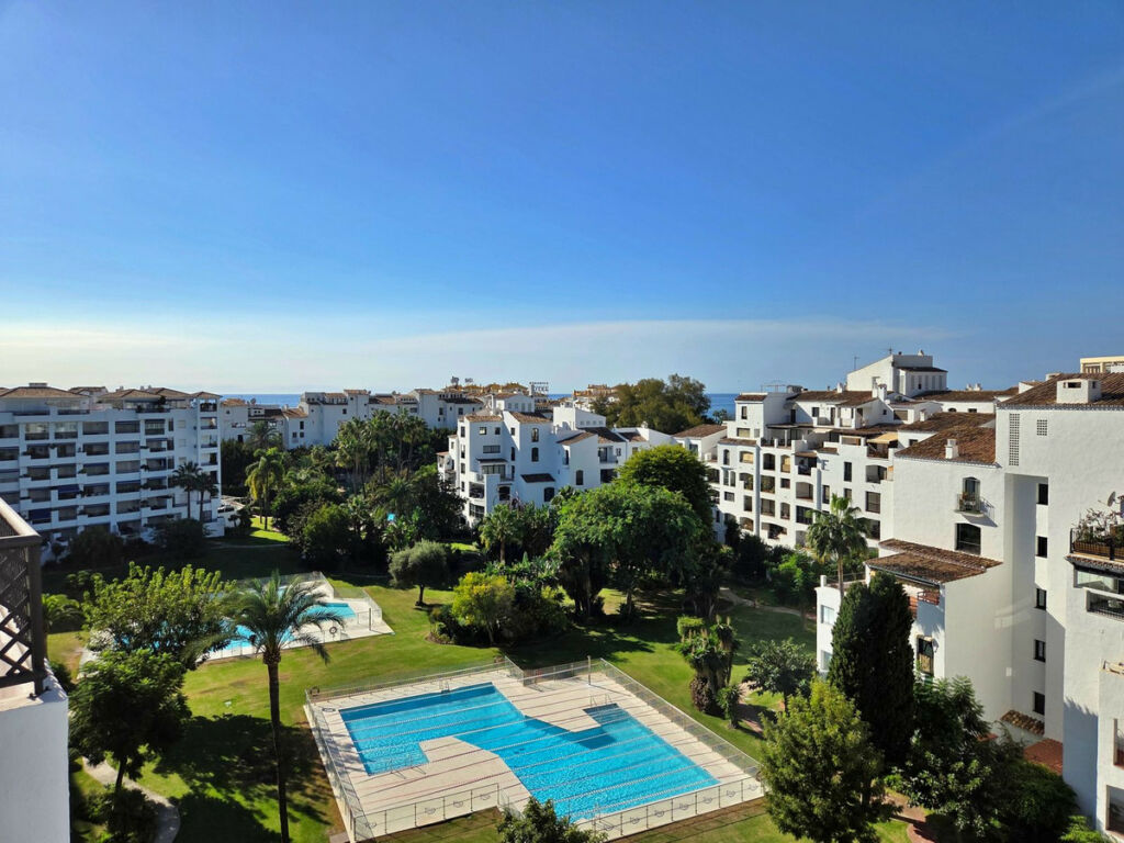 Penthouse Duplex Puerto Banús Málaga - image 18