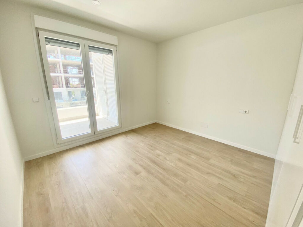 Middle Floor Apartment Nueva Andalucía Málaga - image 18
