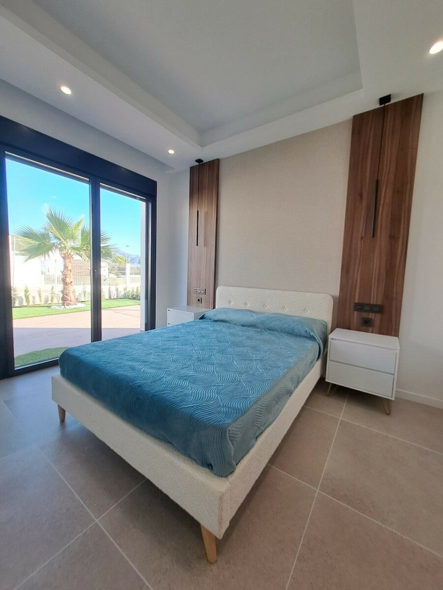 Detached Villa Polop Alicante - image 18