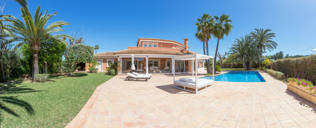 Detached Villa Denia Alicante - image 18
