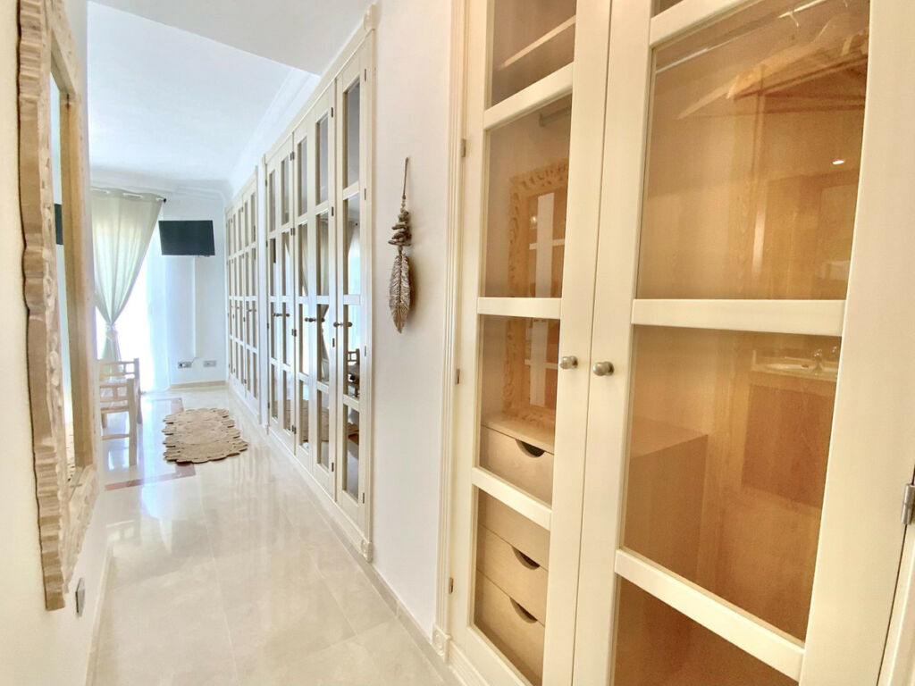 Middle Floor Apartment San Roque Club Cádiz - image 18