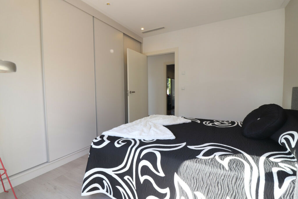Detached Villa Benijofar Alicante - image 18