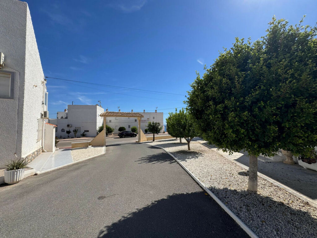 Duplex La Mata Alicante - image 18