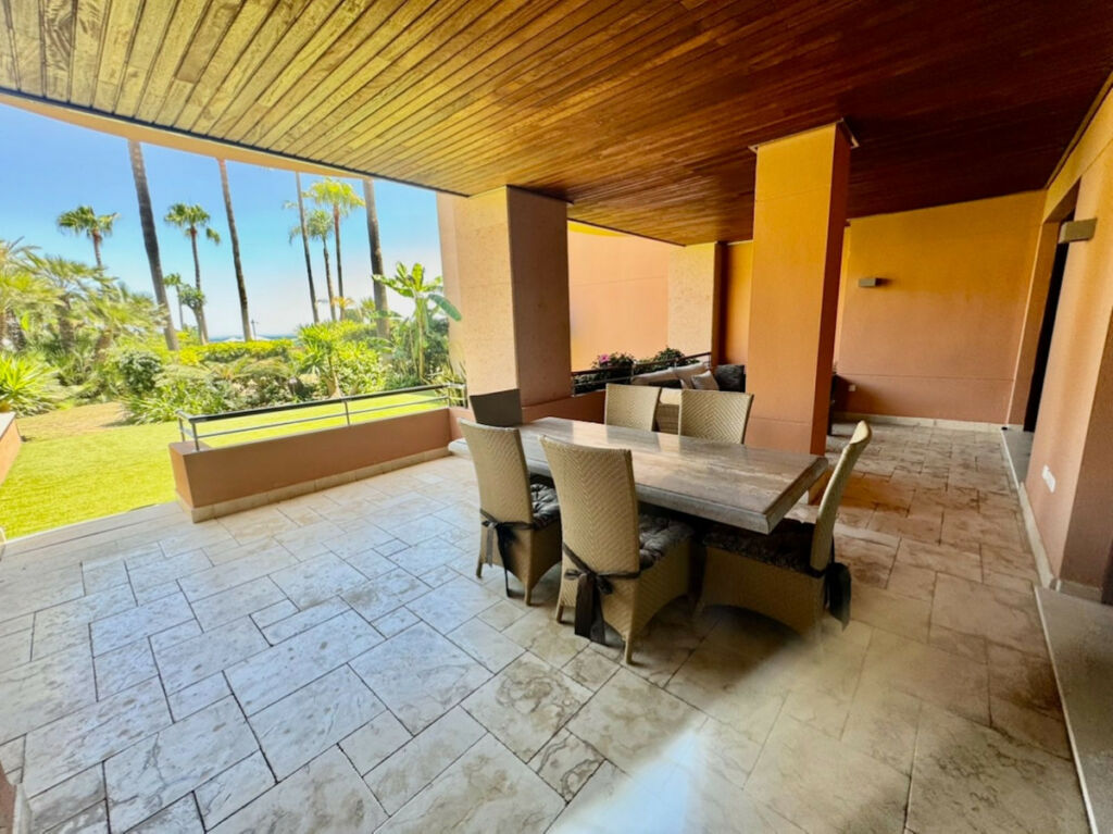Ground Floor Apartment Puerto Banús Málaga - image 18