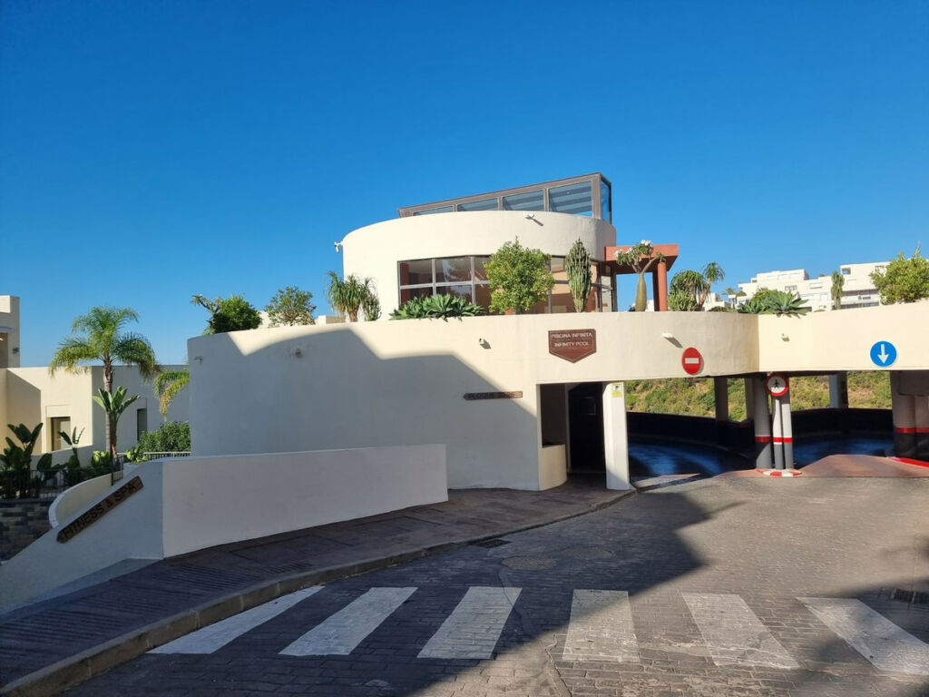 Ground Floor Apartment Altos de los Monteros Málaga - image 18