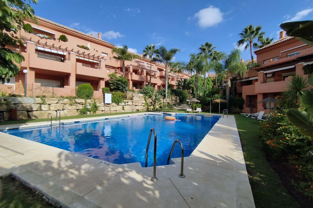 Ground Floor Apartment Estepona Málaga - image 18