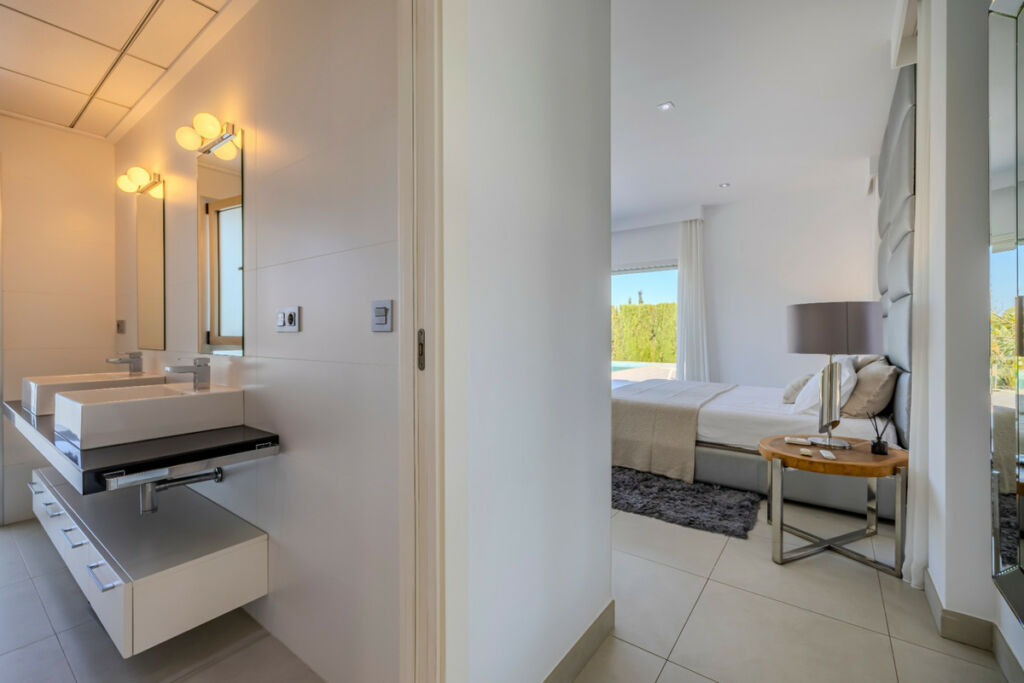Detached Villa Javea Alicante - image 18