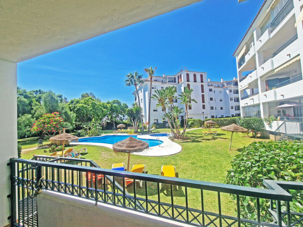 Ground Floor Apartment Calahonda Málaga - image 18