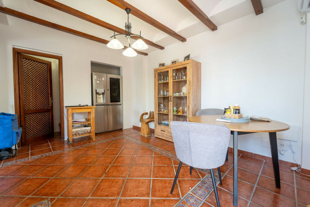 Detached Villa Fuengirola Málaga - image 19