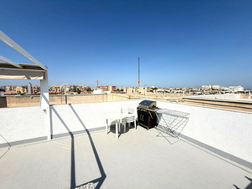 Penthouse Torrevieja Alicante - image 19