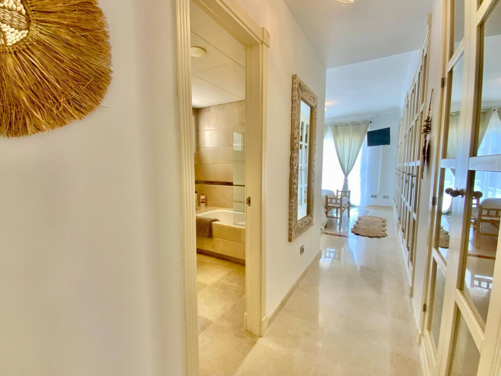Middle Floor Apartment San Roque Club Cádiz - image 19