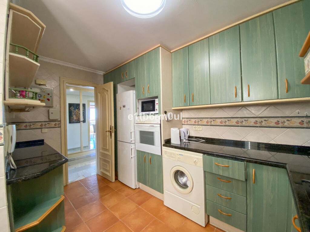 Middle Floor Apartment Marbella Málaga - image 19