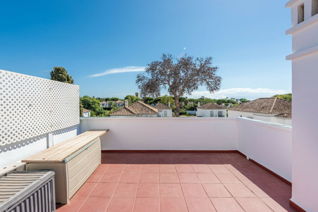 Semi-Detached House Benamara Málaga - image 19