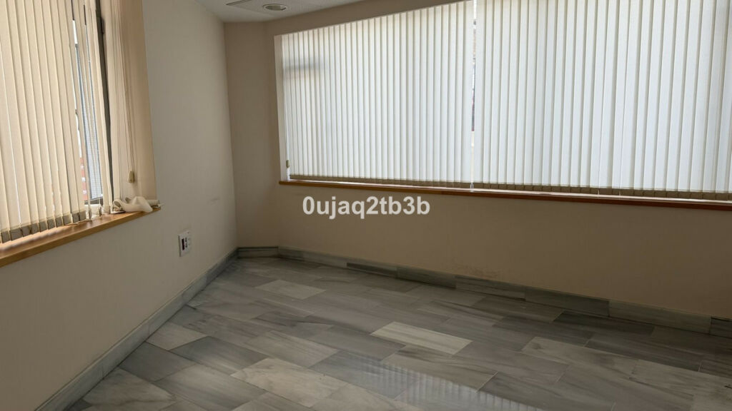 Office Marbella Málaga - image 19