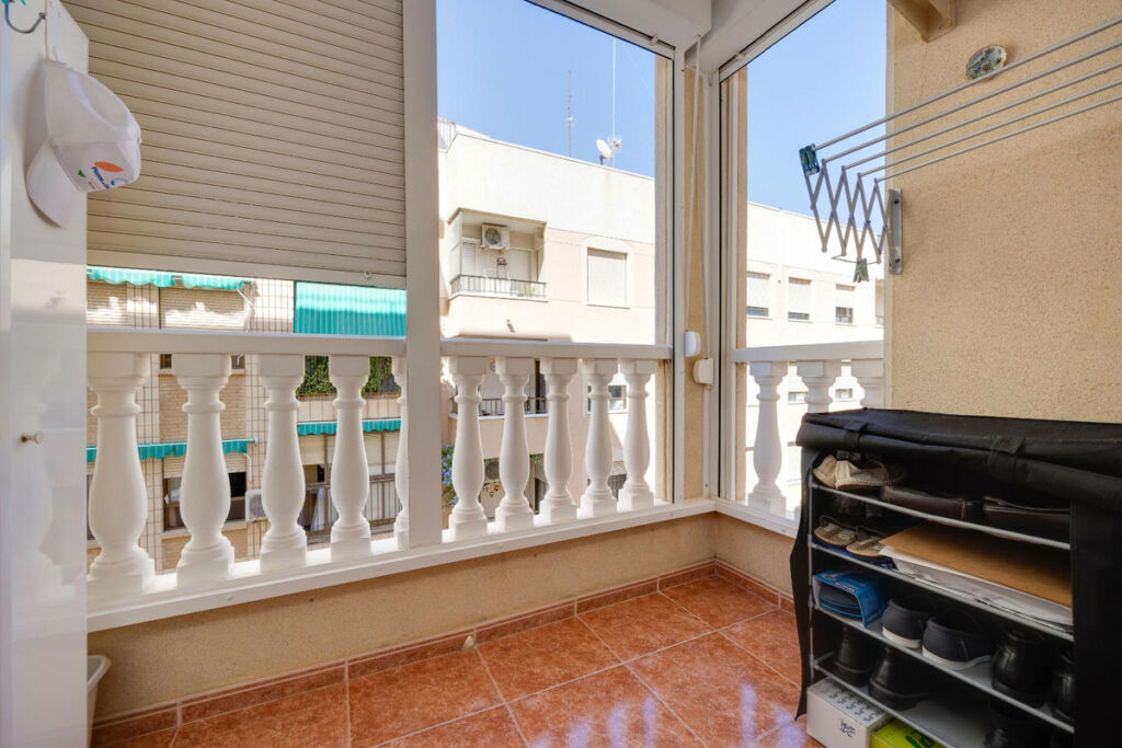 Middle Floor Apartment Guardamar del Segura Alicante - image 19