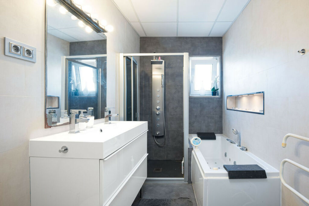 Penthouse Fuengirola Málaga - image 19
