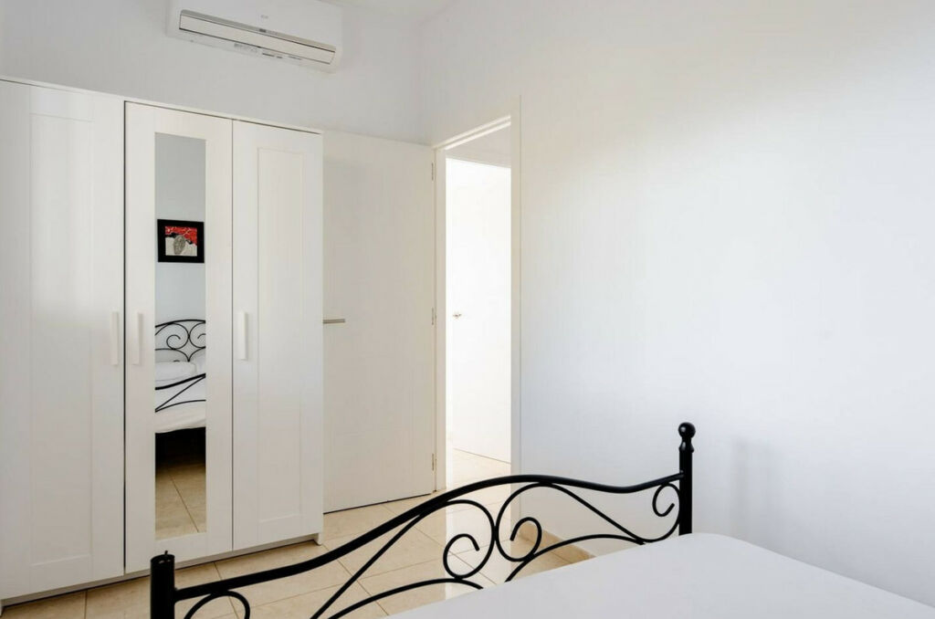 Detached Villa Valtocado Málaga - image 19