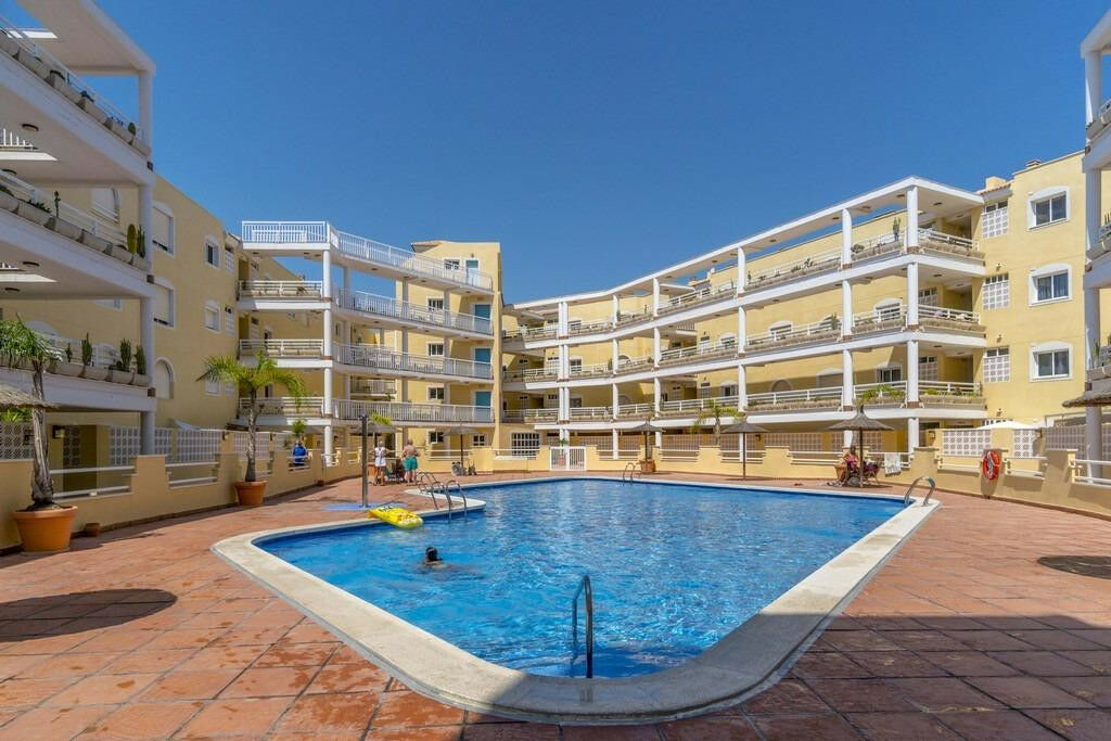 Middle Floor Apartment Campoamor Alicante - image 19