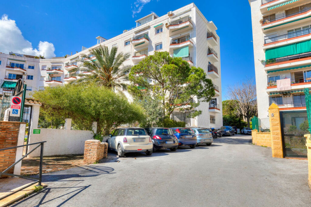 Middle Floor Apartment Torremolinos Málaga - image 19