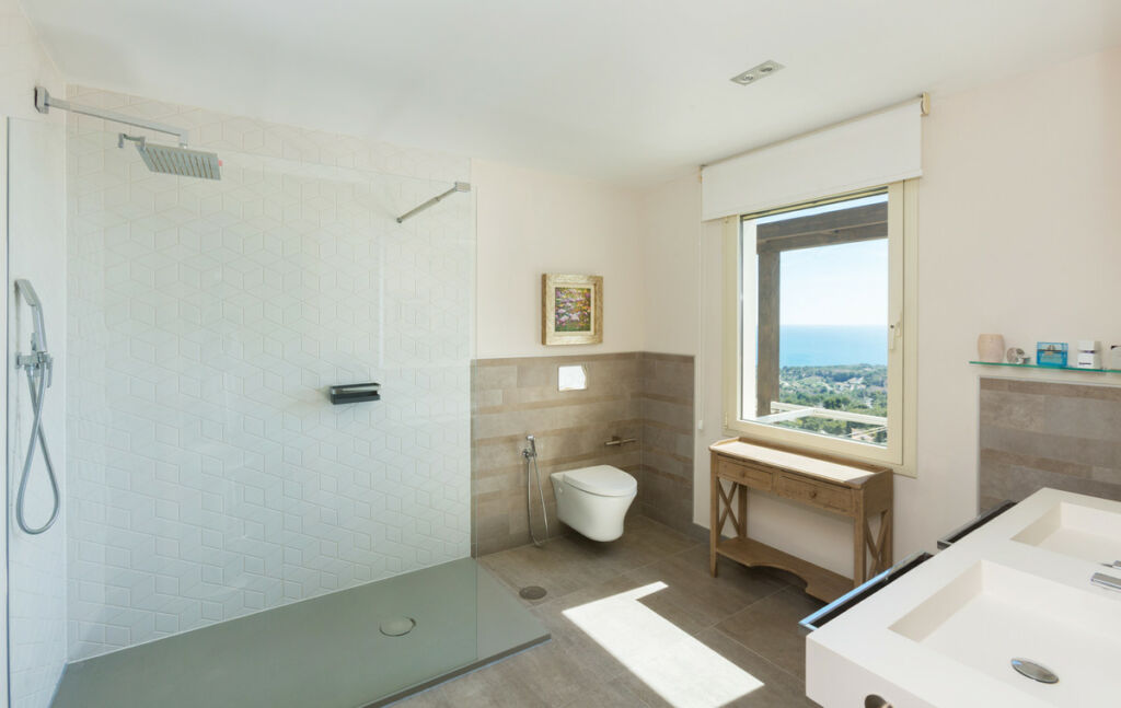 Detached Villa La Fustera Alicante - image 19
