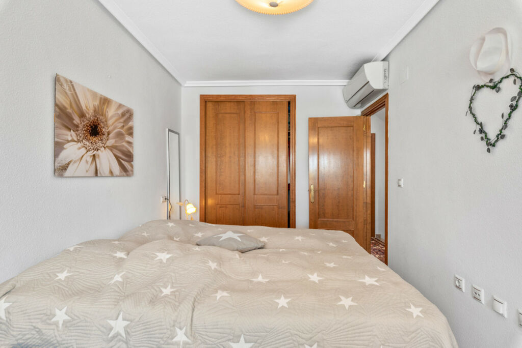 Townhouse Torrevieja Alicante - image 19