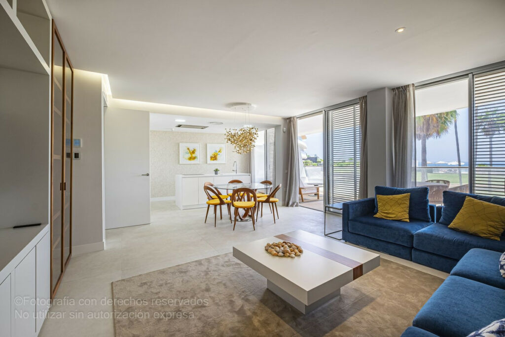 Middle Floor Apartment Estepona Málaga - image 19