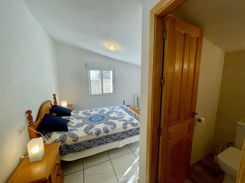 Semi-Detached House Cútar Málaga - image 19