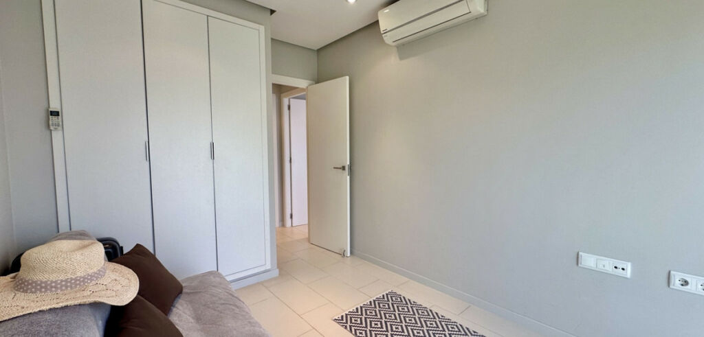 Ground Floor Apartment Villamartin Alicante - image 19