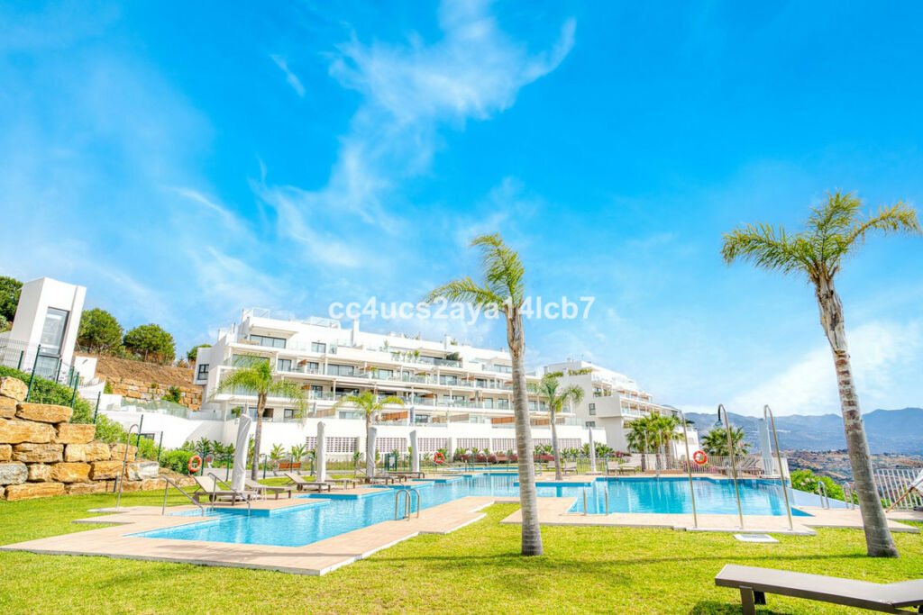 Middle Floor Apartment Calanova Golf Málaga - image 19