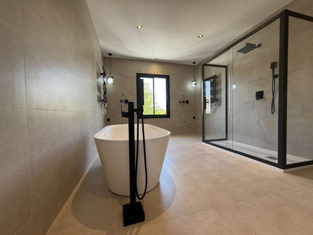 Detached Villa Marbella Málaga - image 19
