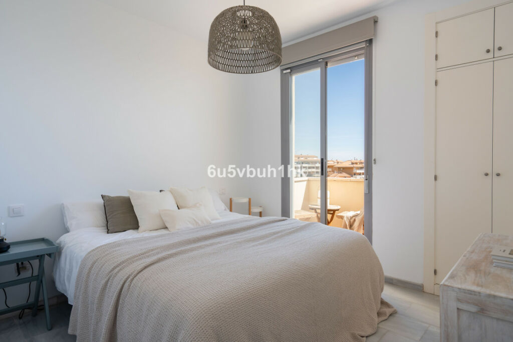 Townhouse Fuengirola Málaga - image 19