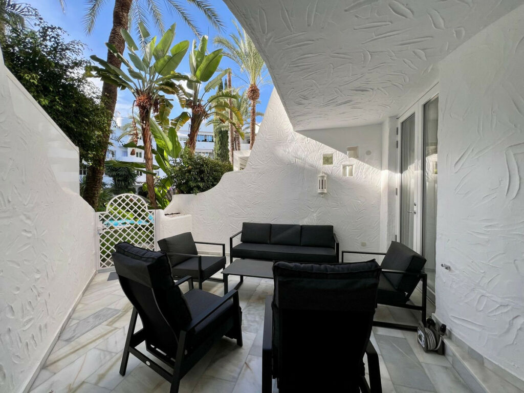 Ground Floor Apartment The Golden Mile Málaga - image 19