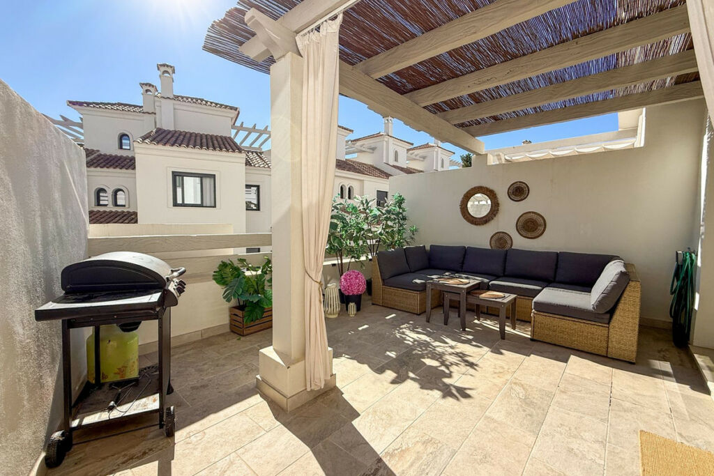 Townhouse El Paraiso Málaga - image 3