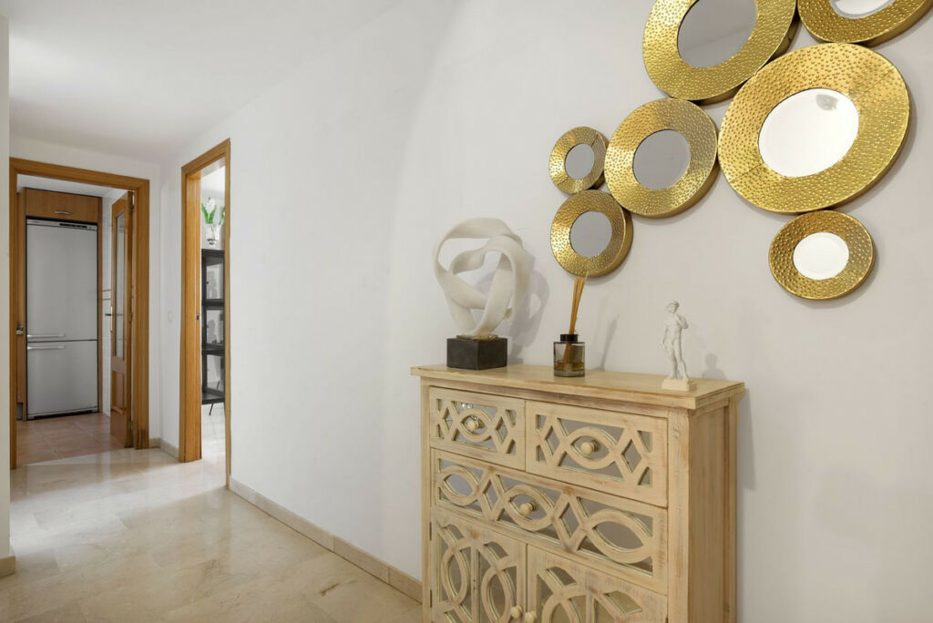 Middle Floor Apartment Bel Air Málaga - image 19
